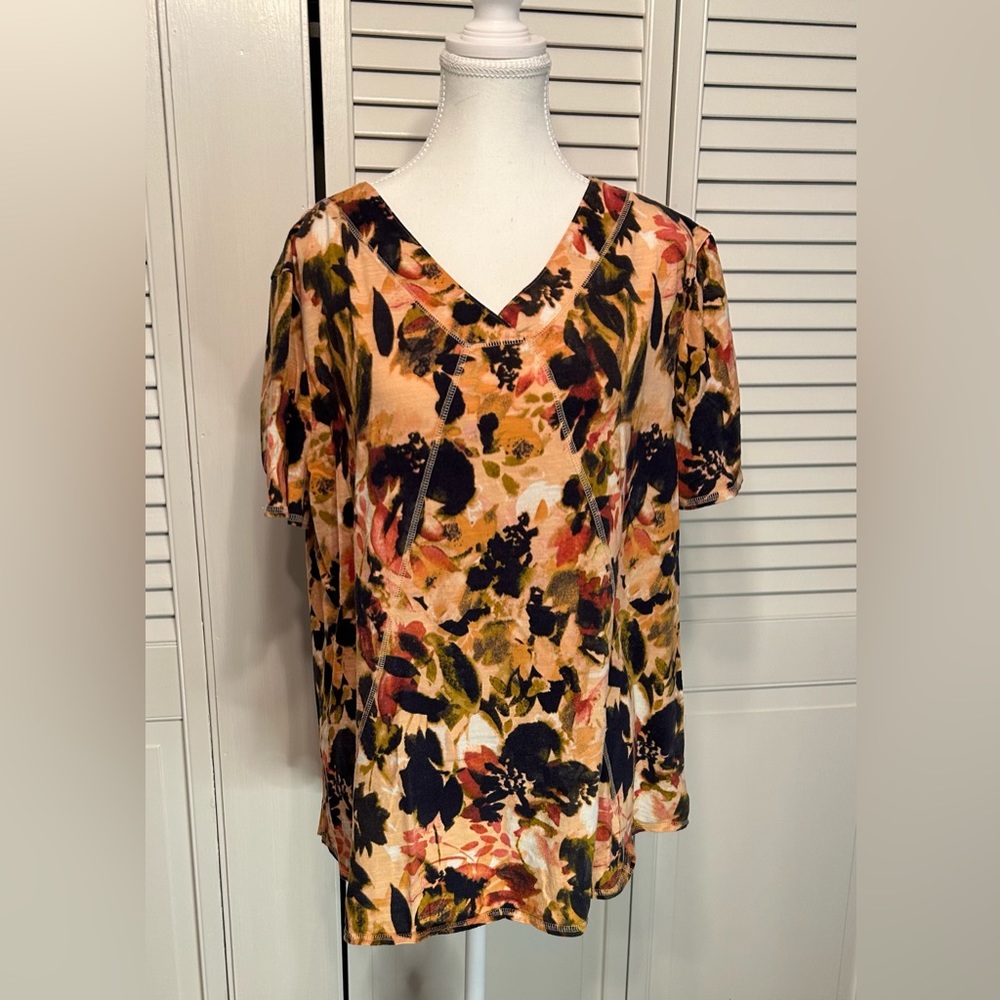Westbound Women’s Plus 1X Multi Short Sleeve Relaxed Tee, Peach/Black EUC